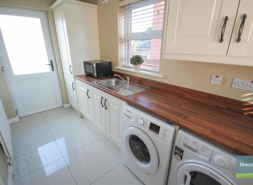 14 Lis Ard Court, Newry, BT35 8WS