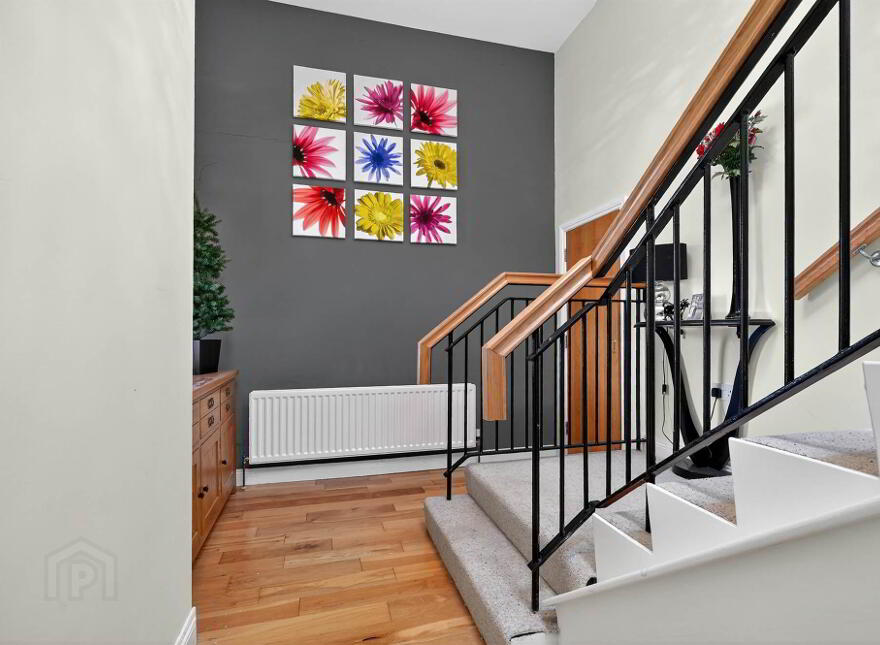 8 Baronscourt Manor, Carryduff, Belfast, BT8 8FF