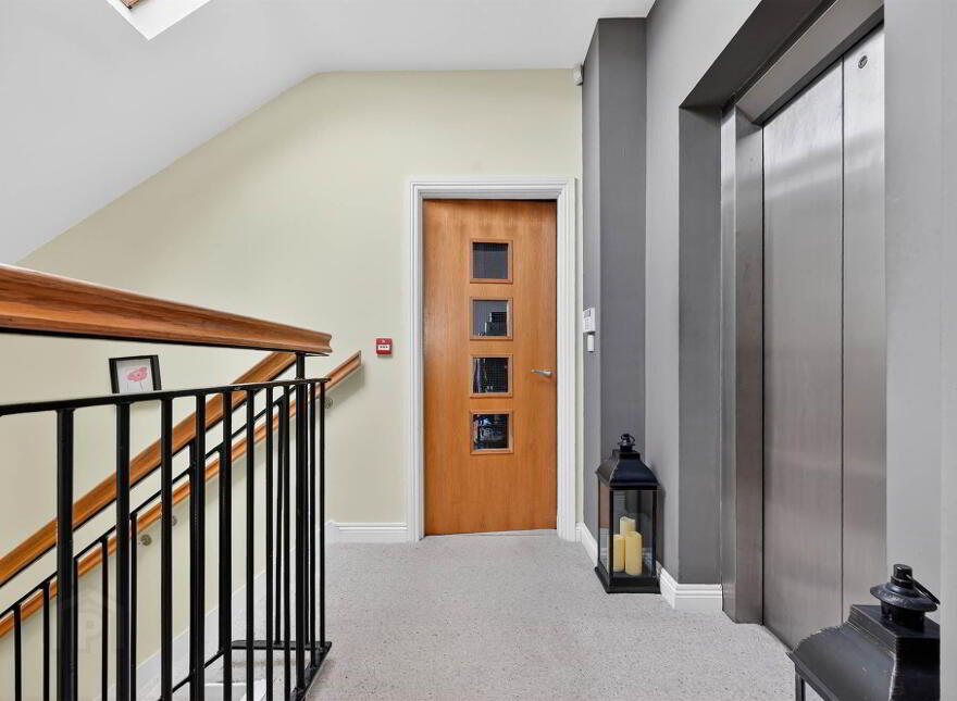 8 Baronscourt Manor, Carryduff, Belfast, BT8 8FF