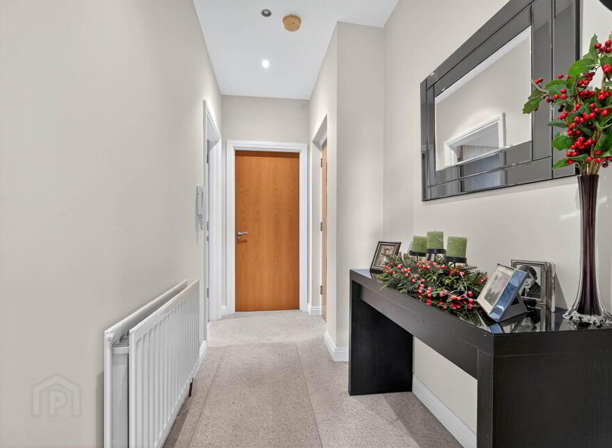 8 Baronscourt Manor, Carryduff, Belfast, BT8 8FF
