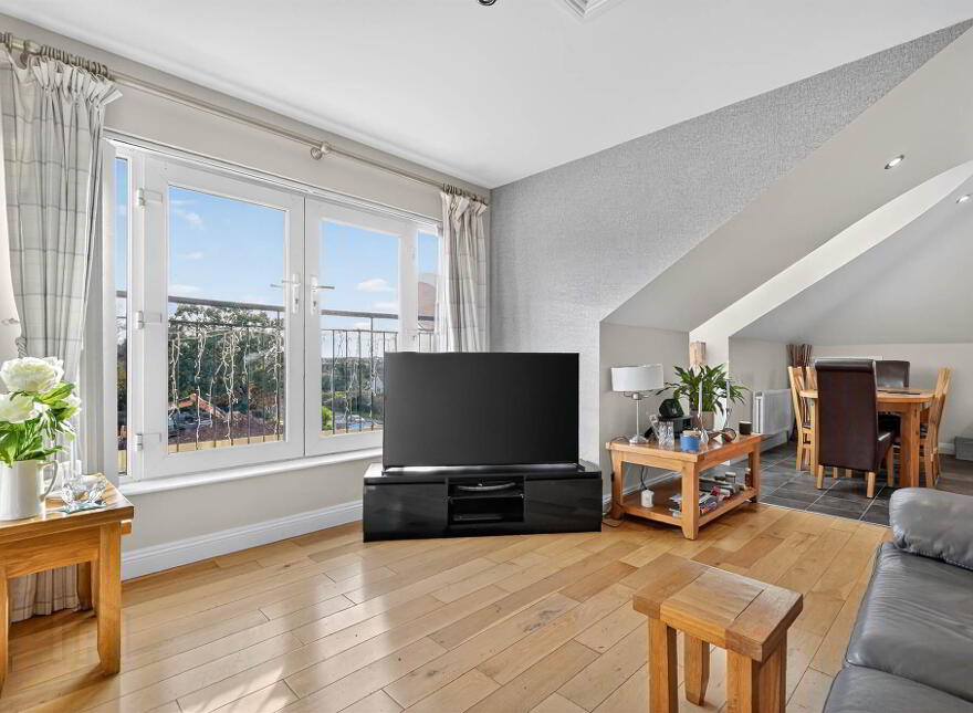 8 Baronscourt Manor, Carryduff, Belfast, BT8 8FF