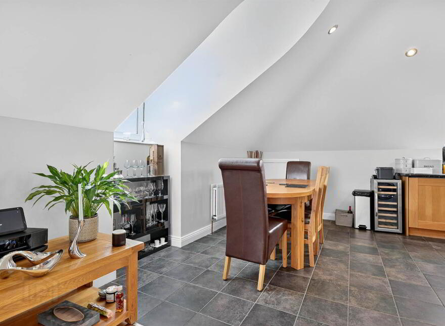8 Baronscourt Manor, Carryduff, Belfast, BT8 8FF