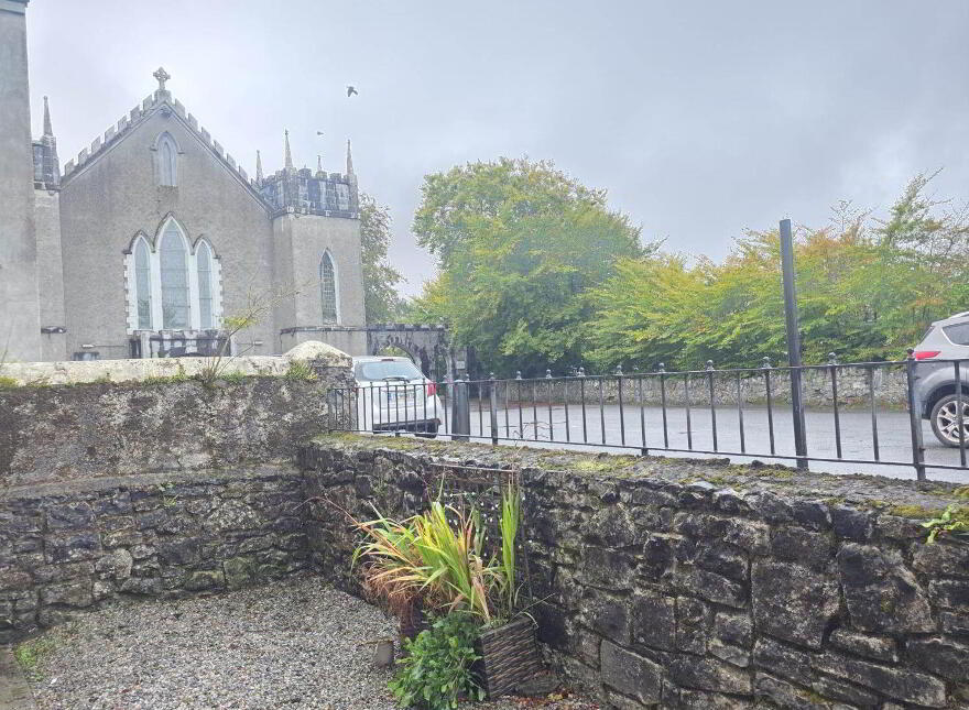 13 River Vista, Station Road, Oughterard, H91HR52