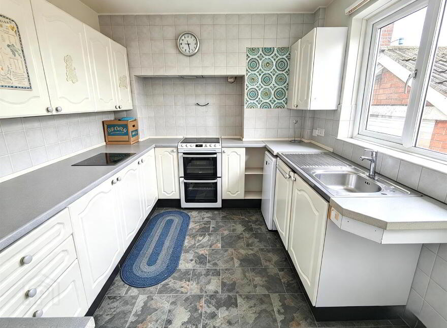 74 Duncoole Park, Belfast, BT14 8JT