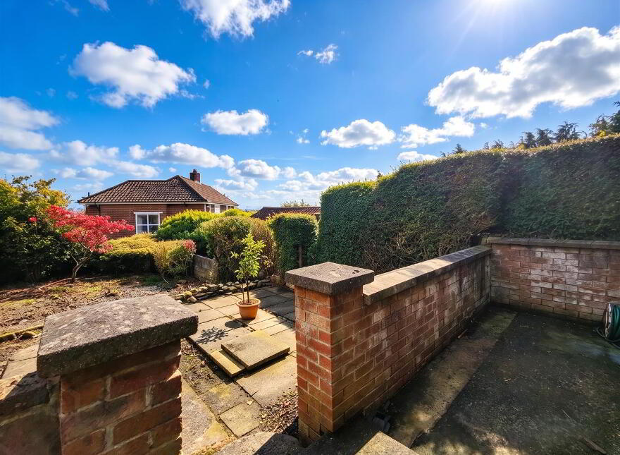 74 Duncoole Park, Belfast, BT14 8JT