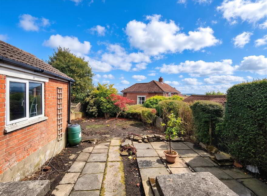 74 Duncoole Park, Belfast, BT14 8JT