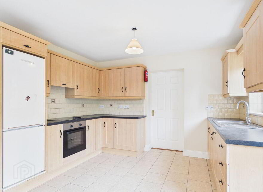 18 Hazelwood, Dublin Road, Thurles, E41W2T6