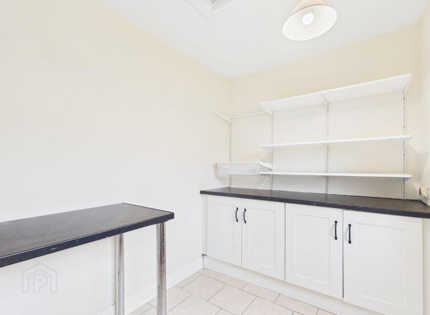 18 Hazelwood, Dublin Road, Thurles, E41W2T6