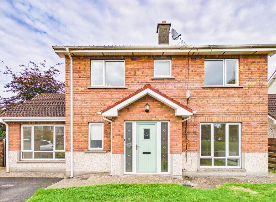 18 Hazelwood, Dublin Road, Thurles, E41W2T6