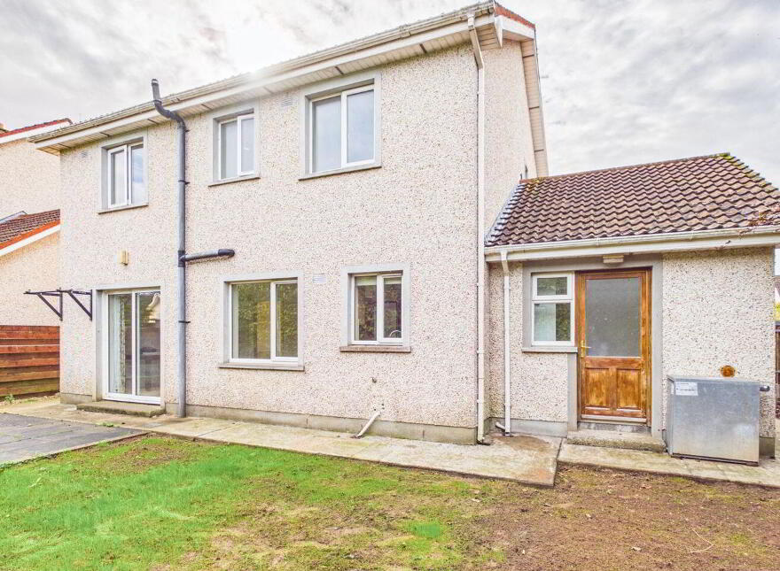 18 Hazelwood, Dublin Road, Thurles, E41W2T6