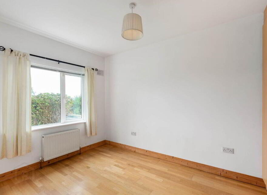 6 Beechwood Park, Tinahely, Y14YR61