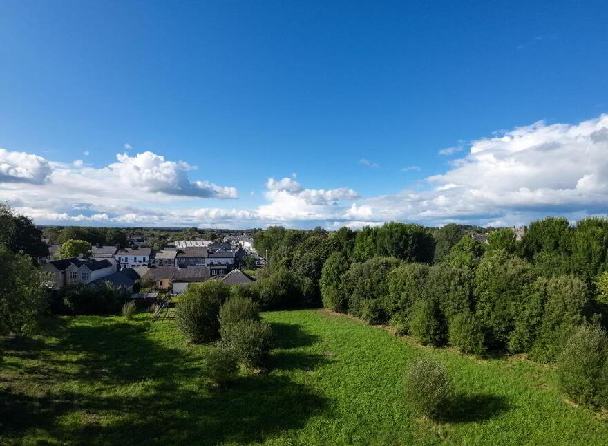 Adare, Adare