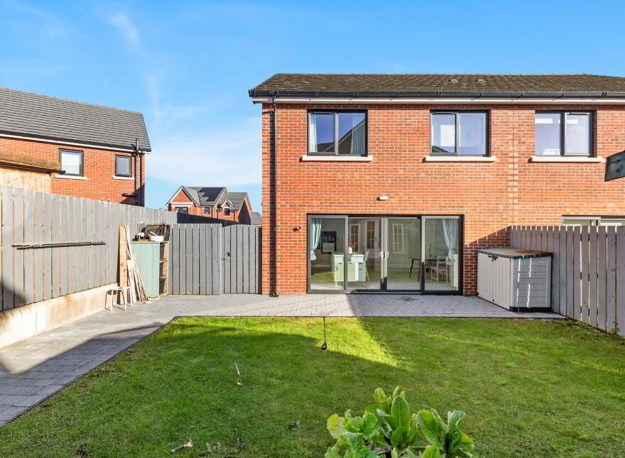 38 Baronsgrange Road, Carryduff, Belfast, BT8 8GL