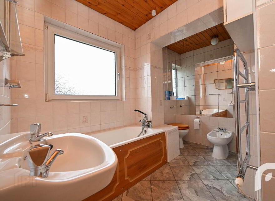 168 Jordanstown Road, Newtownabbey, BT37 0LY