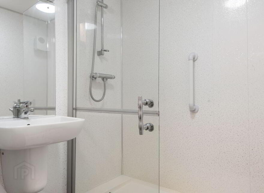 2 The Ogham, Granitefield Manor, Rochestown Avenue, Dún Laoghai, Glenageary, A96W998