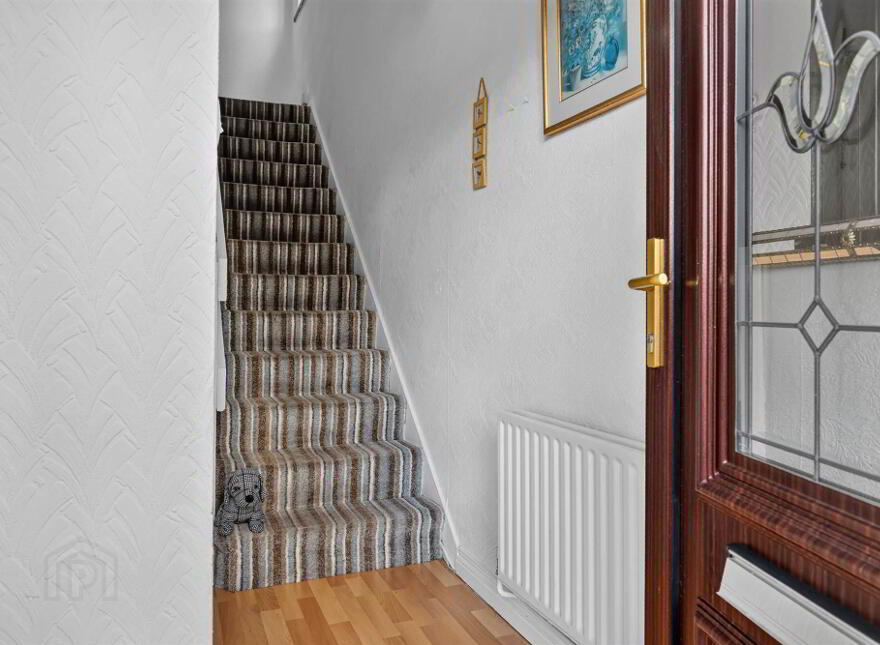 8 Orchardville Gardens, Finaghy, Belfast, BT10 0JX