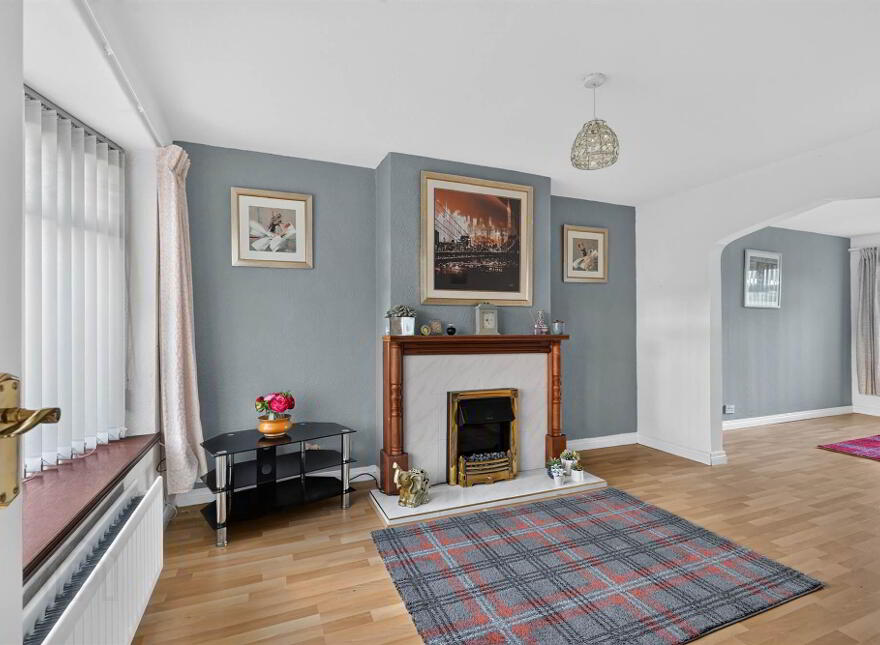 8 Orchardville Gardens, Finaghy, Belfast, BT10 0JX