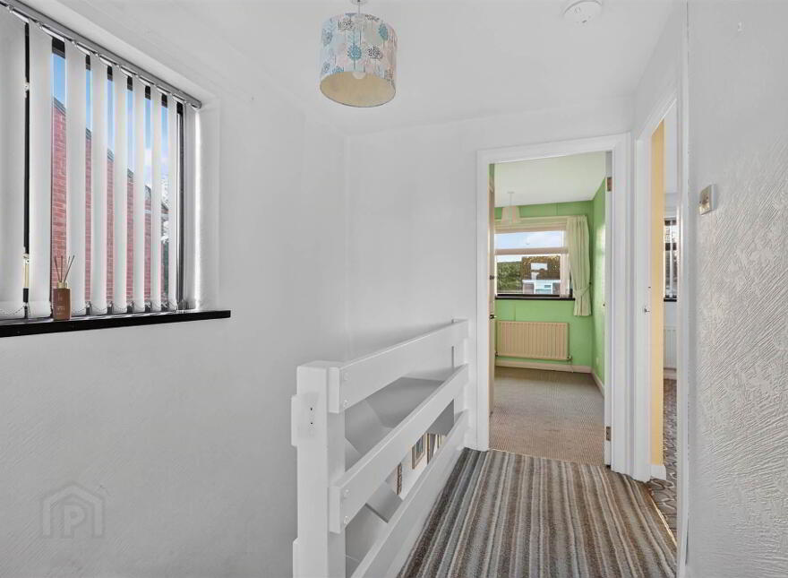 8 Orchardville Gardens, Finaghy, Belfast, BT10 0JX