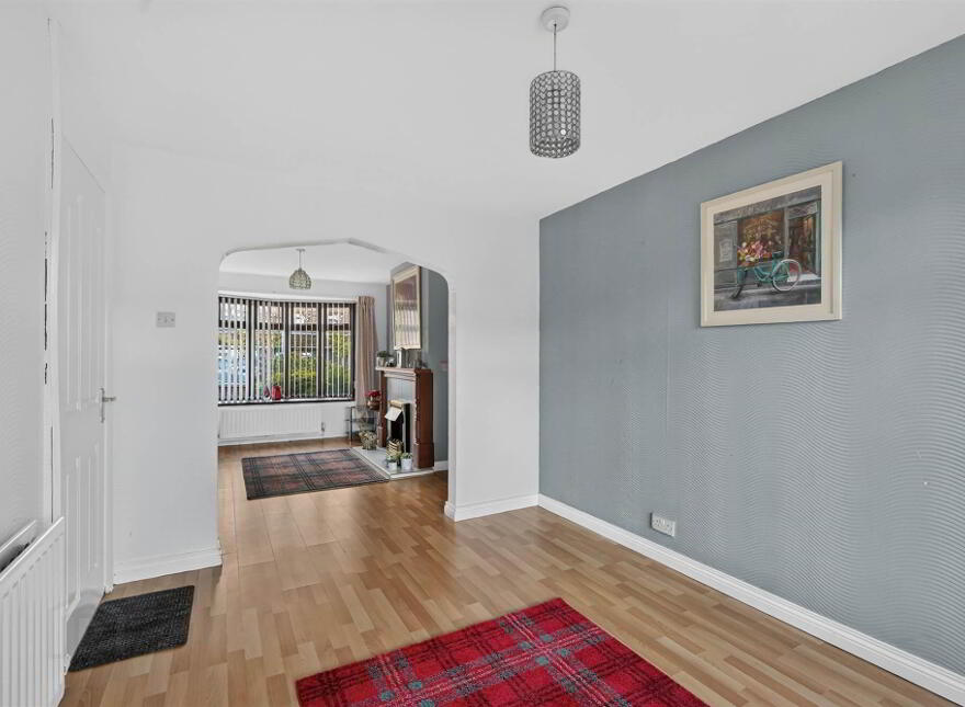 8 Orchardville Gardens, Finaghy, Belfast, BT10 0JX