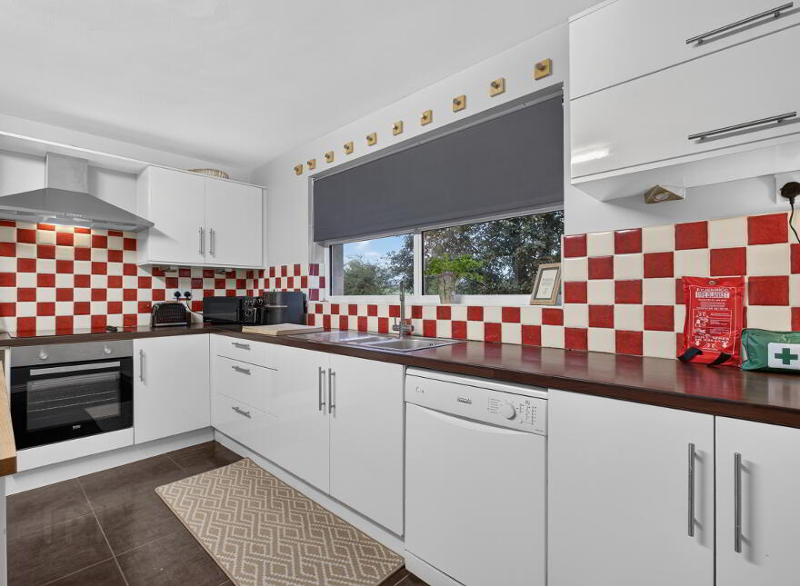 31 Dromona Road, Cullybackey, Ballymena, BT42 1NT