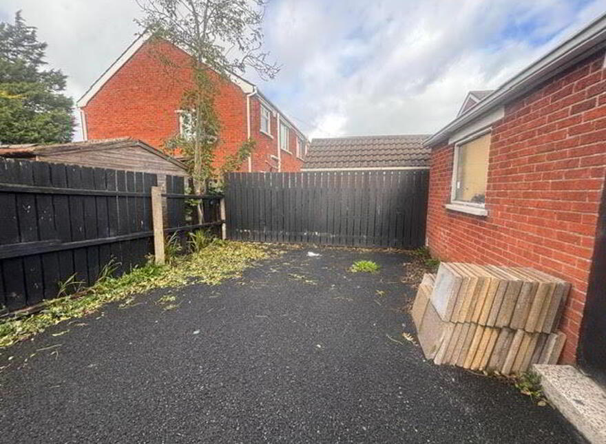 4 Sandyknowes Gardens, Newtownabbey, BT36 5DH