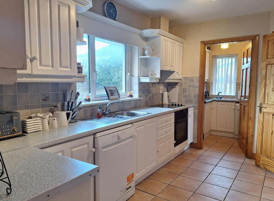 2 Moreno, Athlone, N37FP66