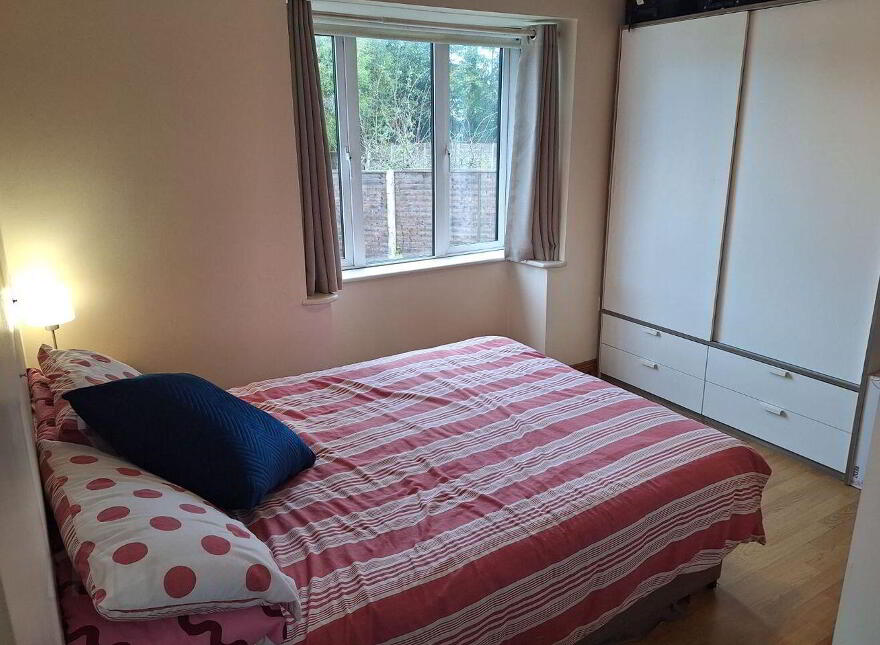 2 Moreno, Athlone, N37FP66