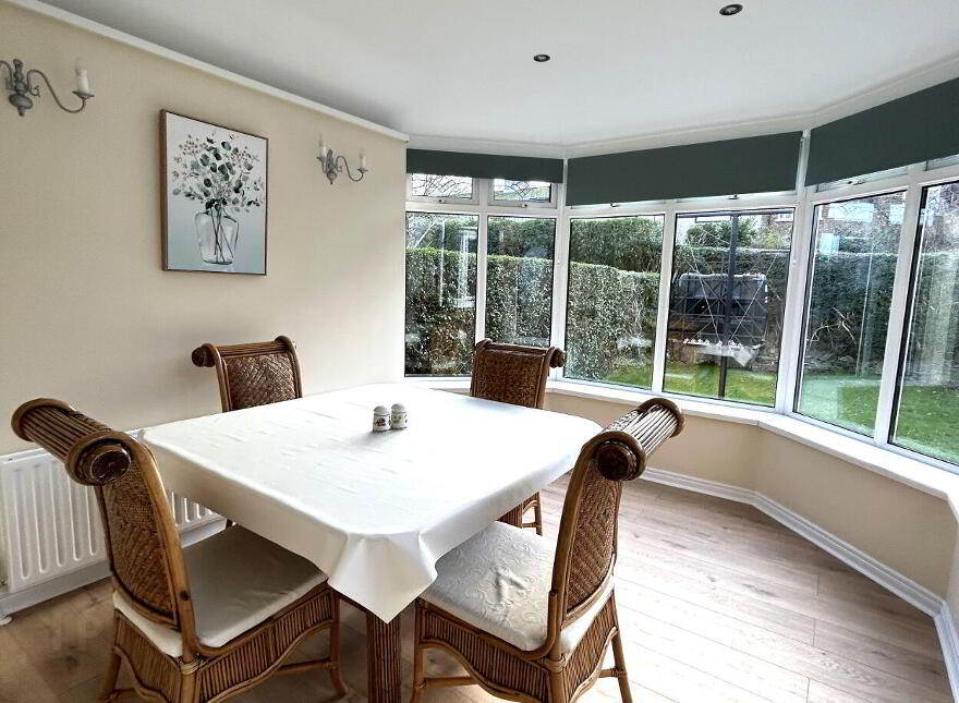 46 Thornhill Parade, Stormont, Belfast, BT5 7AU