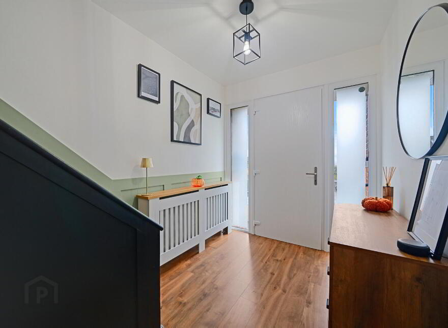 28 Castlemore Avenue, Belfast, BT6 9RF