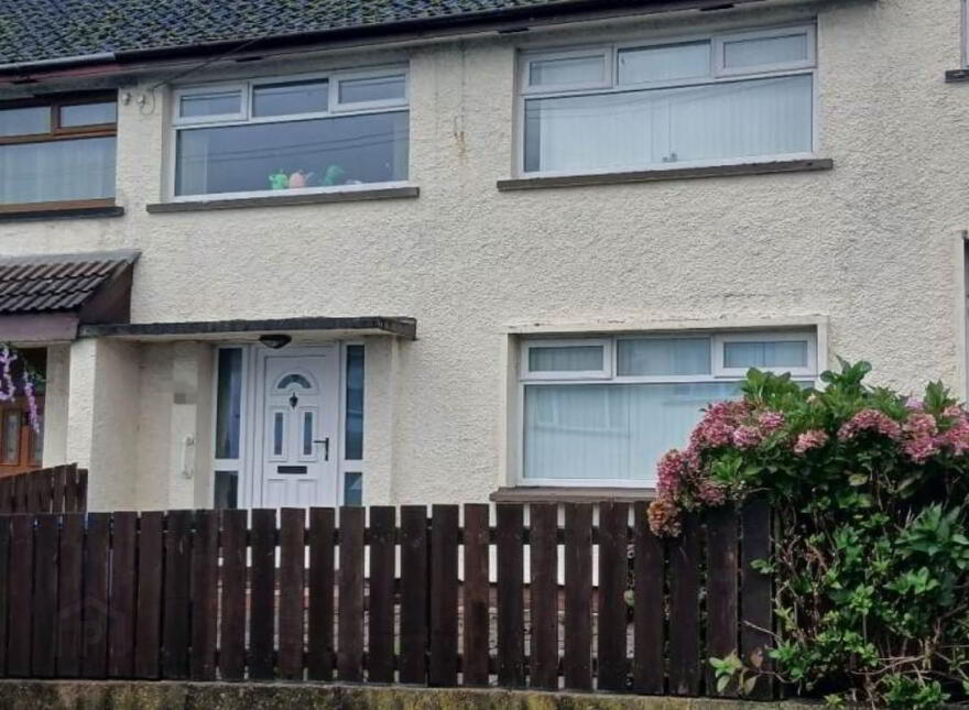 34 Greenland Parade, Larne, BT40 2BJ