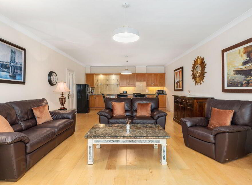No 8 Watergold, Douglas, Douglas, T12E099