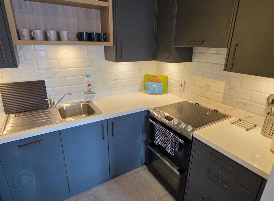 11b Spanish Cove Holiday Apartments, East End, Kilkee, V15W211