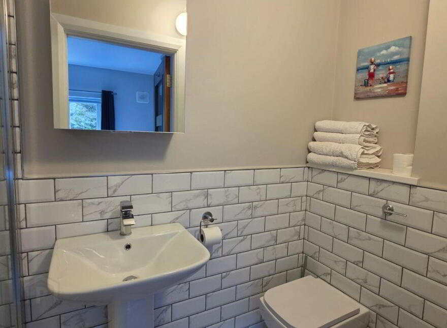 11b Spanish Cove Holiday Apartments, East End, Kilkee, V15W211
