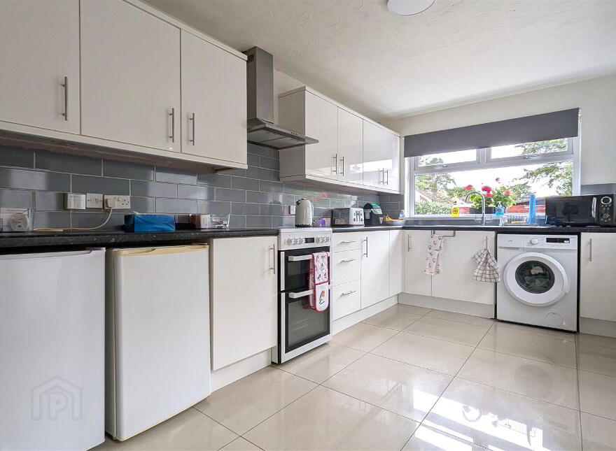 29 Ballycraigy Drive, Antrim, BT41 1NE