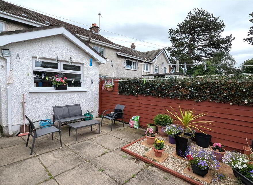 29 Ballycraigy Drive, Antrim, BT41 1NE