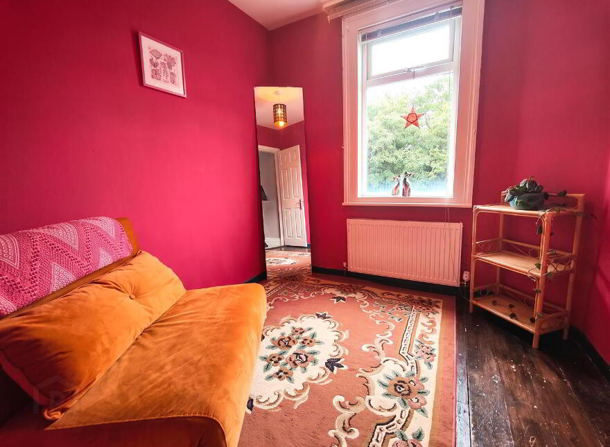 96 Ballygomartin Road, Belfast, BT13 3NE