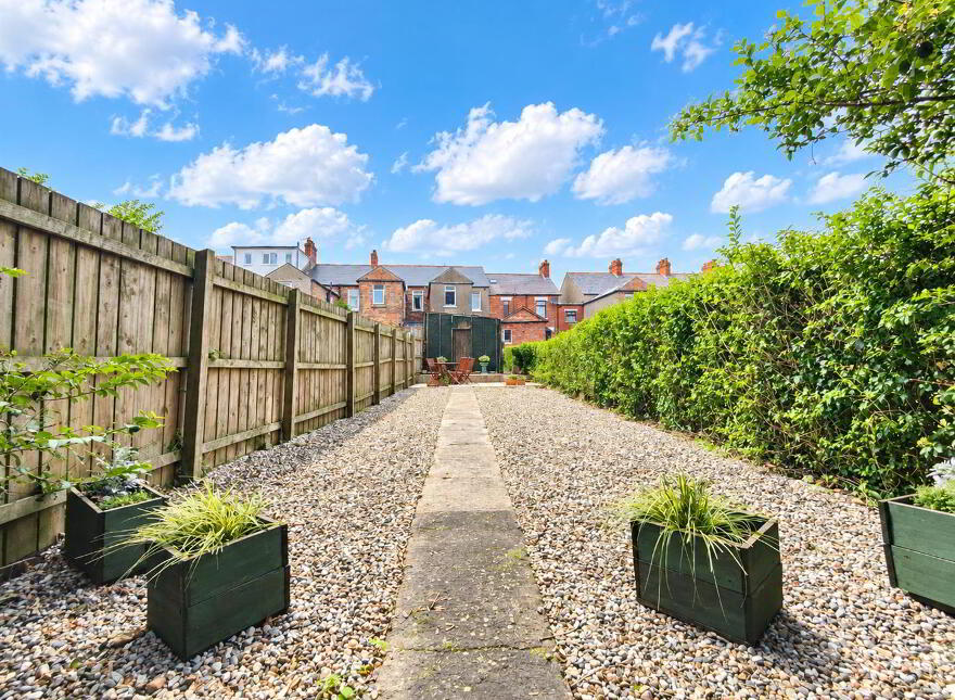 96 Ballygomartin Road, Belfast, BT13 3NE