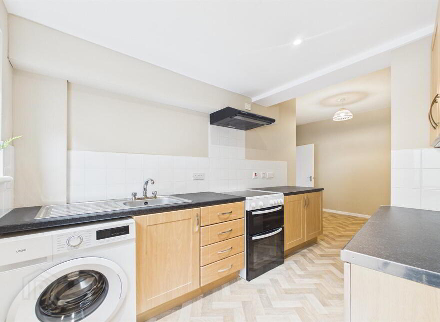 6 Dublin Street, Belfast, BT6 8ES