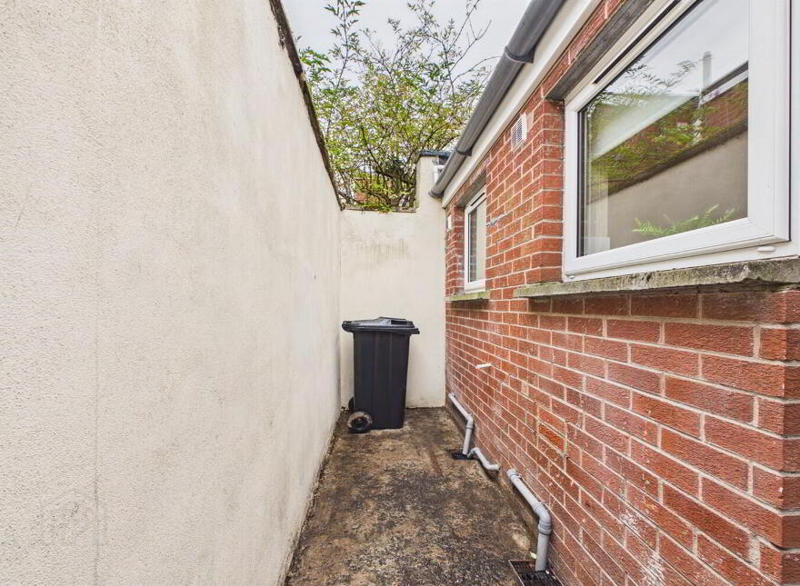 6 Dublin Street, Belfast, BT6 8ES