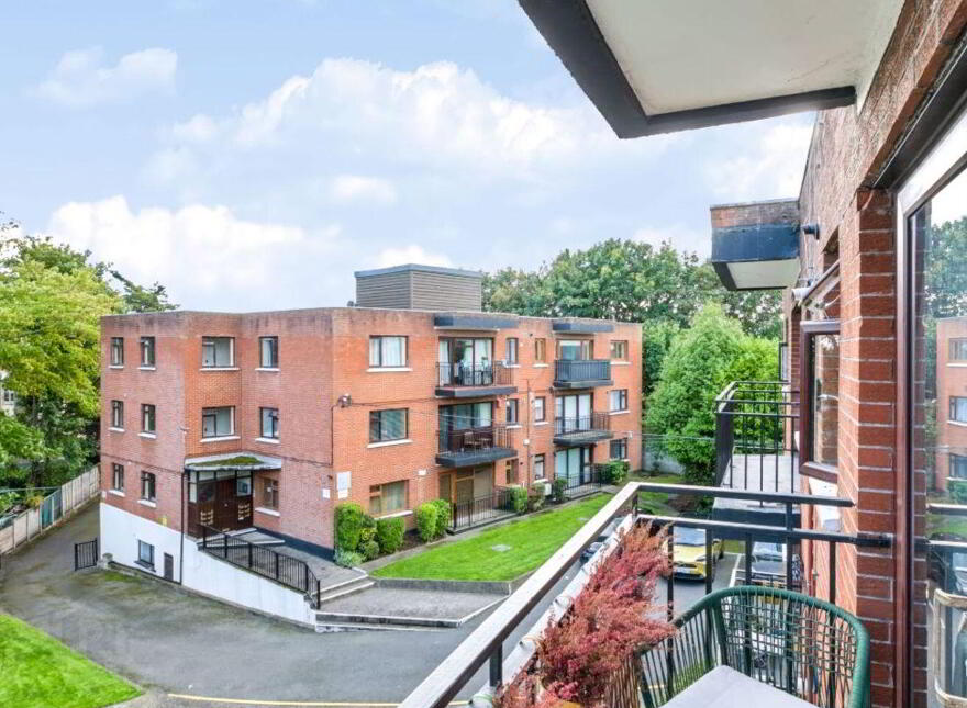 Apartment 12 Clonmore Court, Glasnevin, Glasnevin, D09WA25