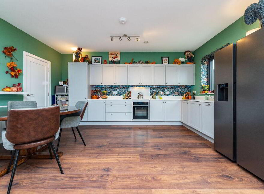 6 The Grove, Páirc Na Manach, Newbridge, W12F704