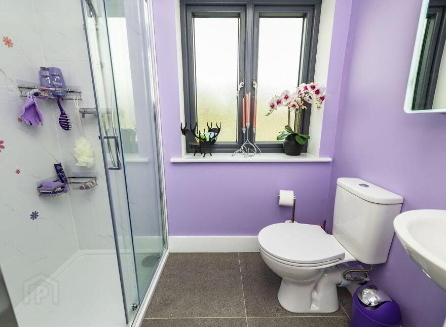 6 The Grove, Páirc Na Manach, Newbridge, W12F704
