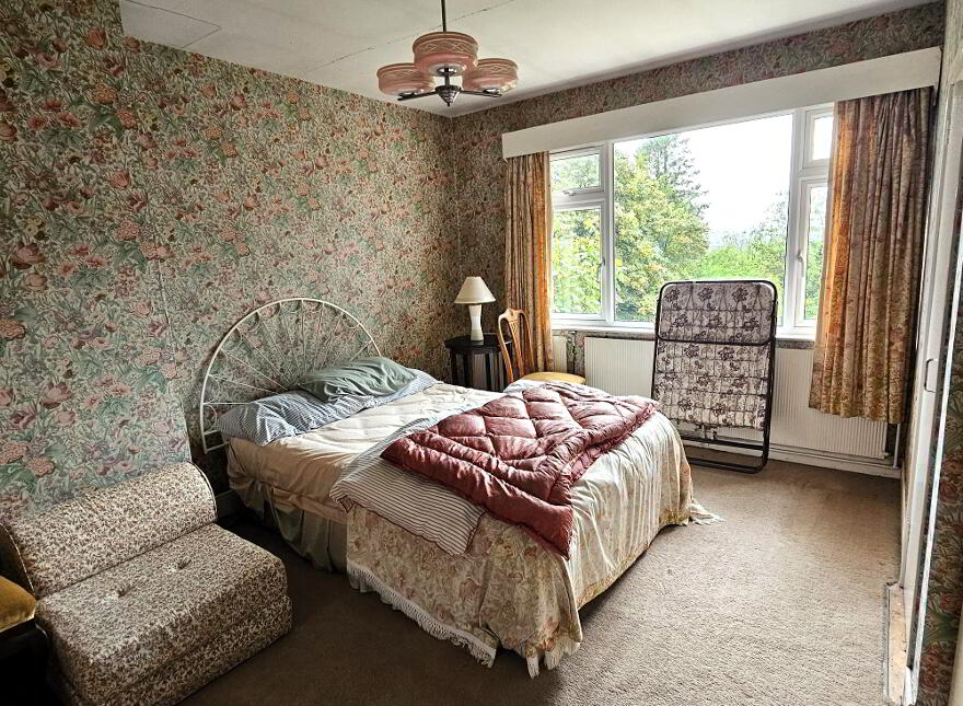 47 Castlebalfour Road, Lisnaskea, BT92 0LT