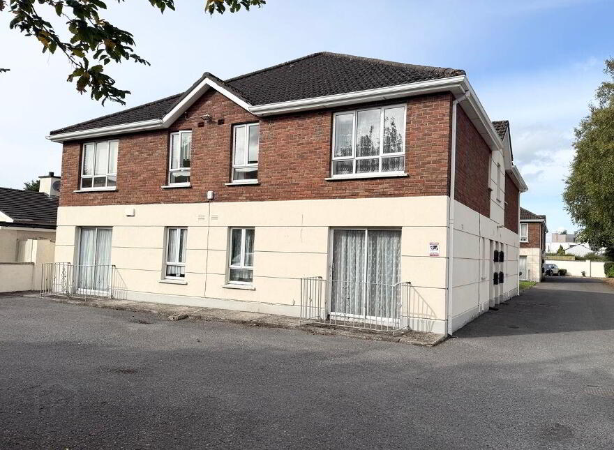 2 Liffey Court, Prosperous Road, Clane, W91R967