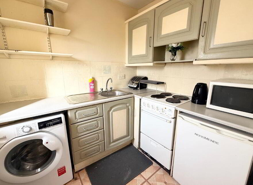2 Liffey Court, Prosperous Road, Clane, W91R967