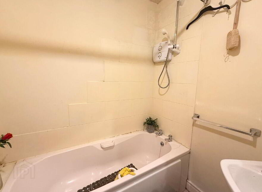 2 Liffey Court, Prosperous Road, Clane, W91R967