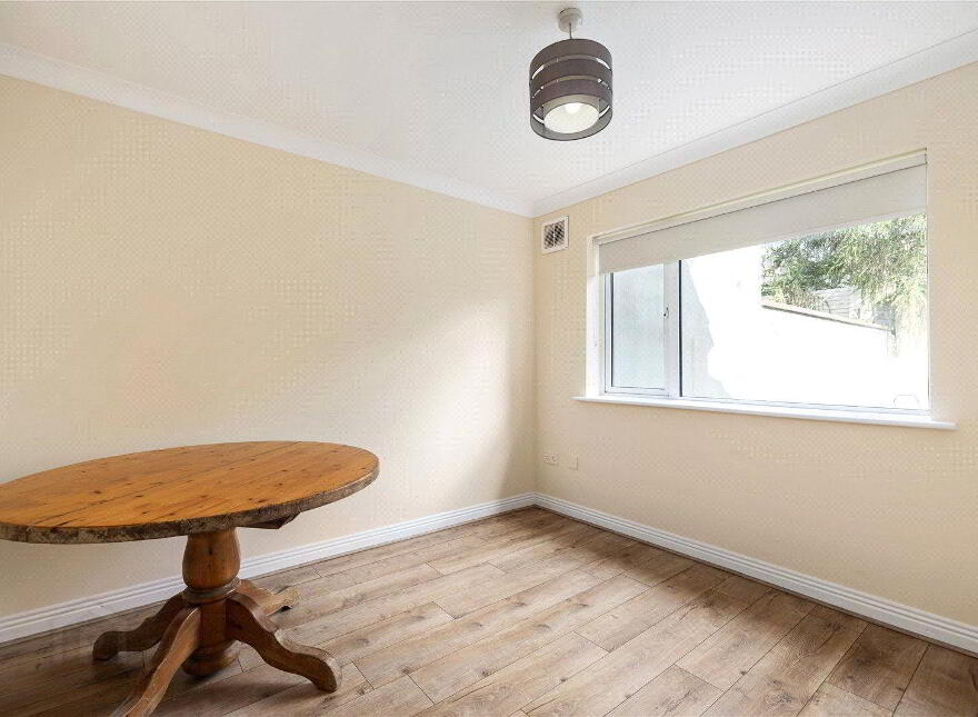 4 Albany Woods, Killiney, A96YD42