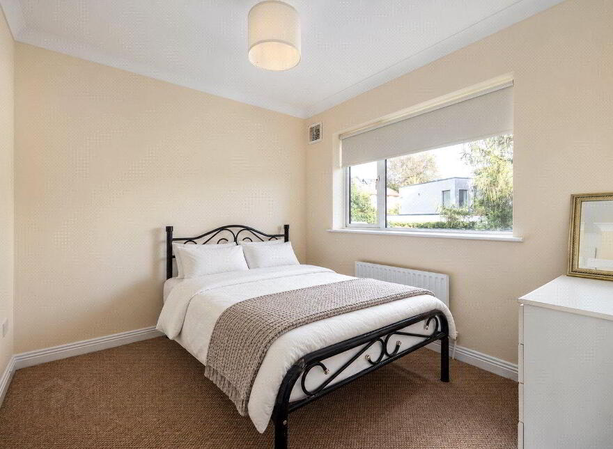 4 Albany Woods, Killiney, A96YD42