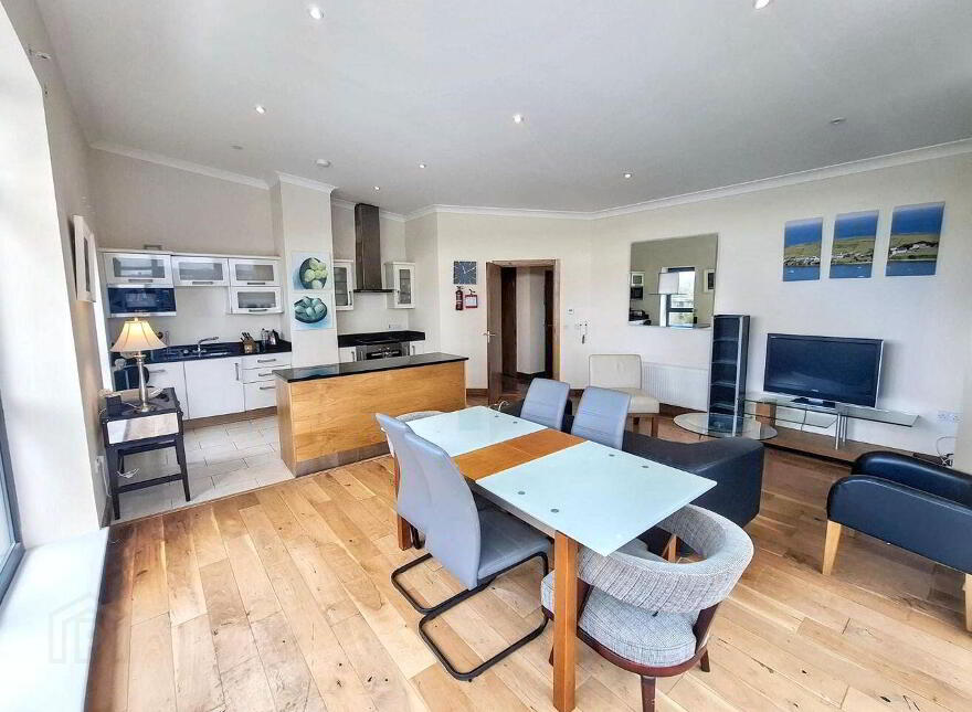Apartment 37 Downview, Victoria Cross, T12E832