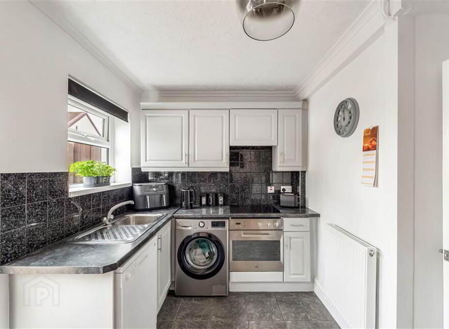 8 Torr Way, Belfast, BT10 0DL